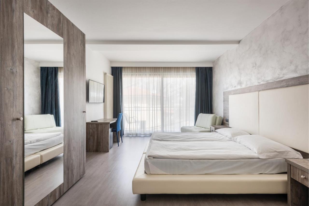 Hotel De Nac توربولي المظهر الخارجي الصورة